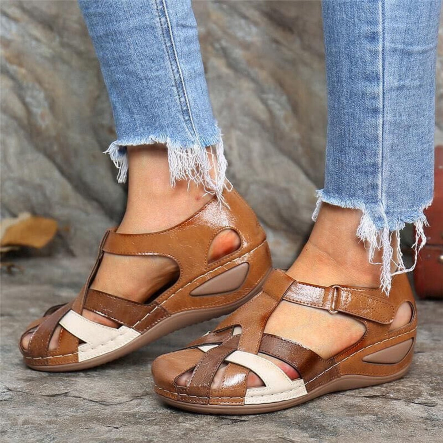 LP | | Sandali con zeppa per donna