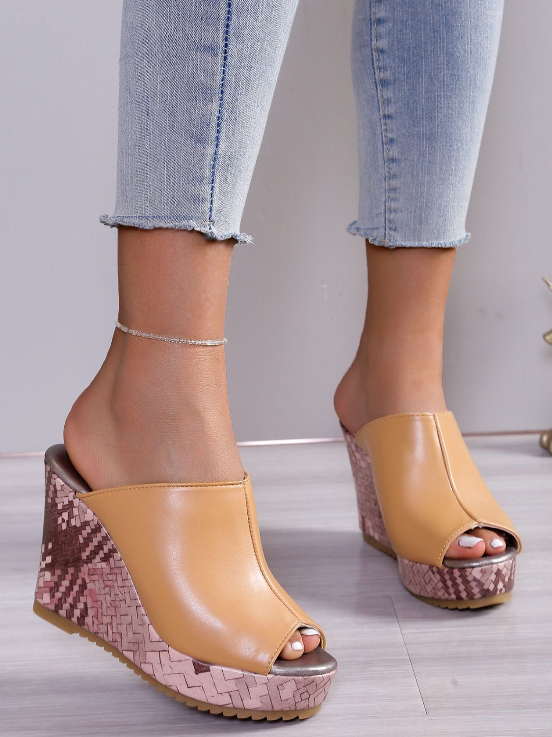 LP | Sandali con tacco alto in pelle PU