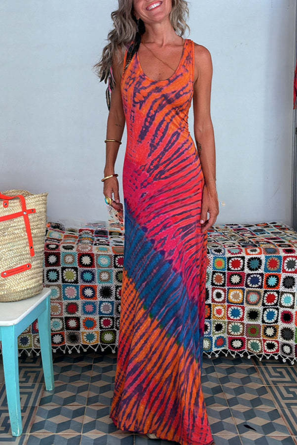 LP | Maxi abito elasticizzato con stampa tie-dye e orlo a coda di pesce sul retro