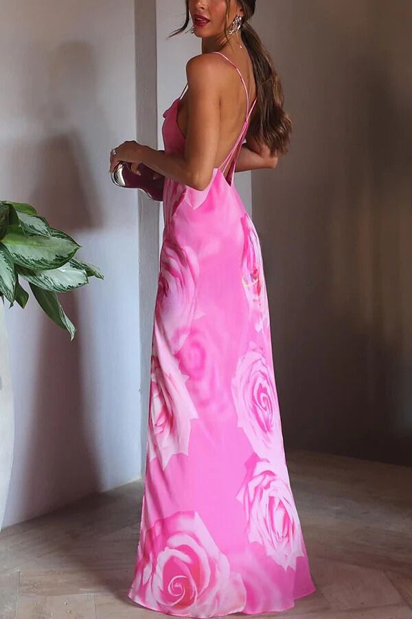 LP | Hai capito l'immagine Maxi abito floreale con scollo a cappuccio e fessura