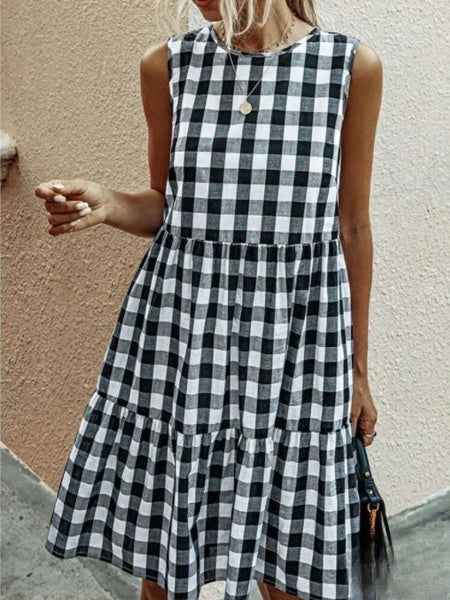 LP | Abito da donna aderente con scollo rotondo alla moda e gonna a quadri color pastello