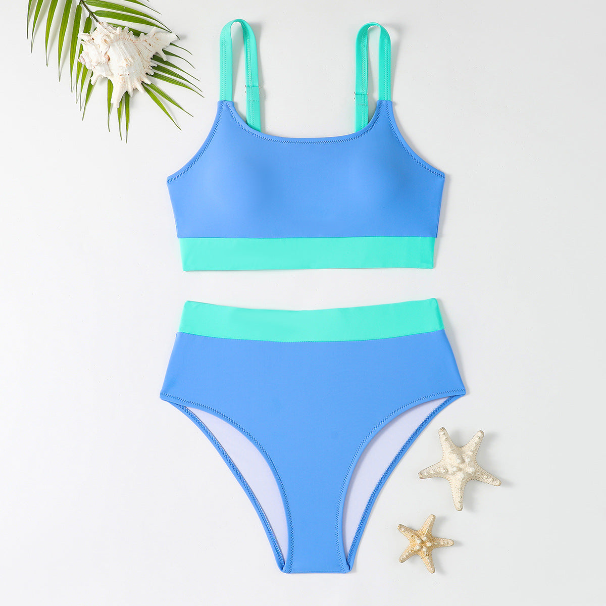 Fluido e favoloso Costume da bagno