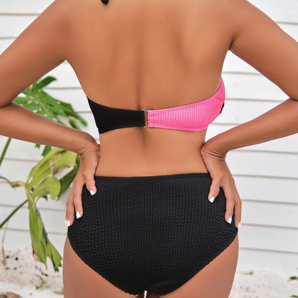 Fresco e femminile Bikini