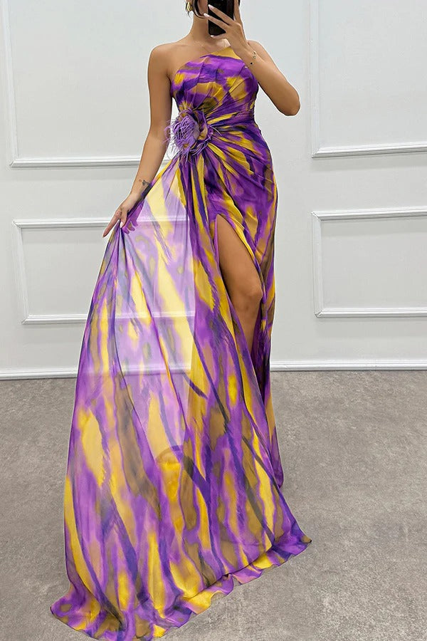 LP | Amazing Views Stampa acquerello Dettaglio rosa piuma Off Shoulder Maxi abito con spacco a pieghe