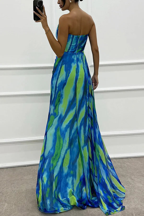 LP | Amazing Views Stampa acquerello Dettaglio rosa piuma Off Shoulder Maxi abito con spacco a pieghe