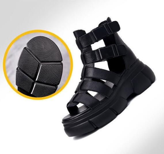 LP | Sandali gladiatori grossi con cinturini multipli