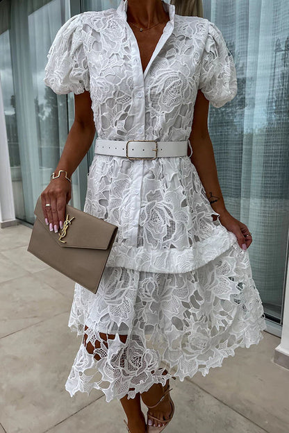 LP | Assolutamente elegante il vestito floreale in pizzo all'uncinetto con maniche a sbuffo e camicia con cintura