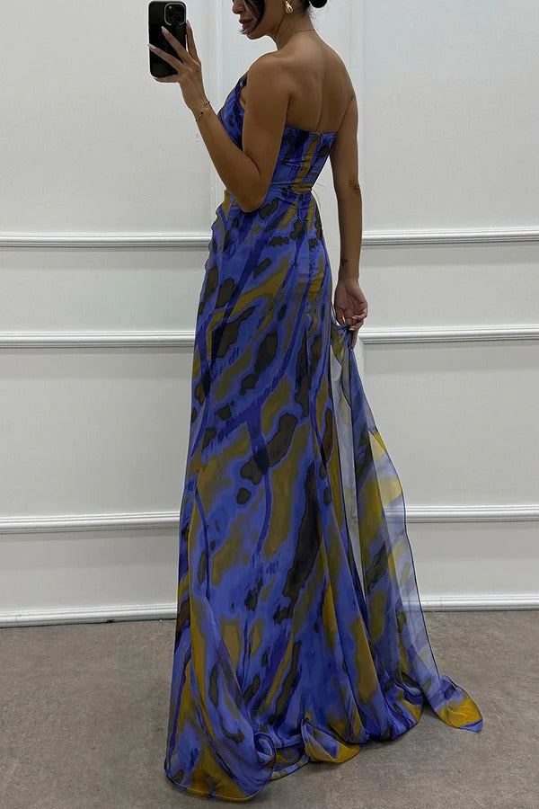 LP | Amazing Views Stampa acquerello Dettaglio rosa piuma Off Shoulder Maxi abito con spacco a pieghe