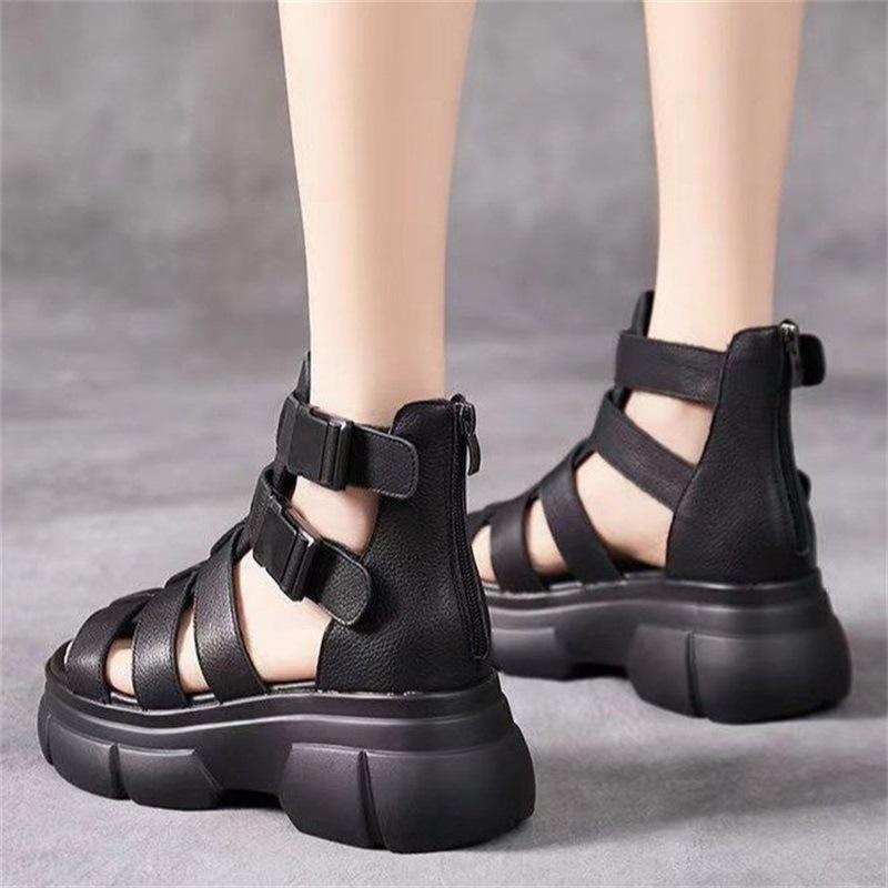 LP | Sandali gladiatori grossi con cinturini multipli