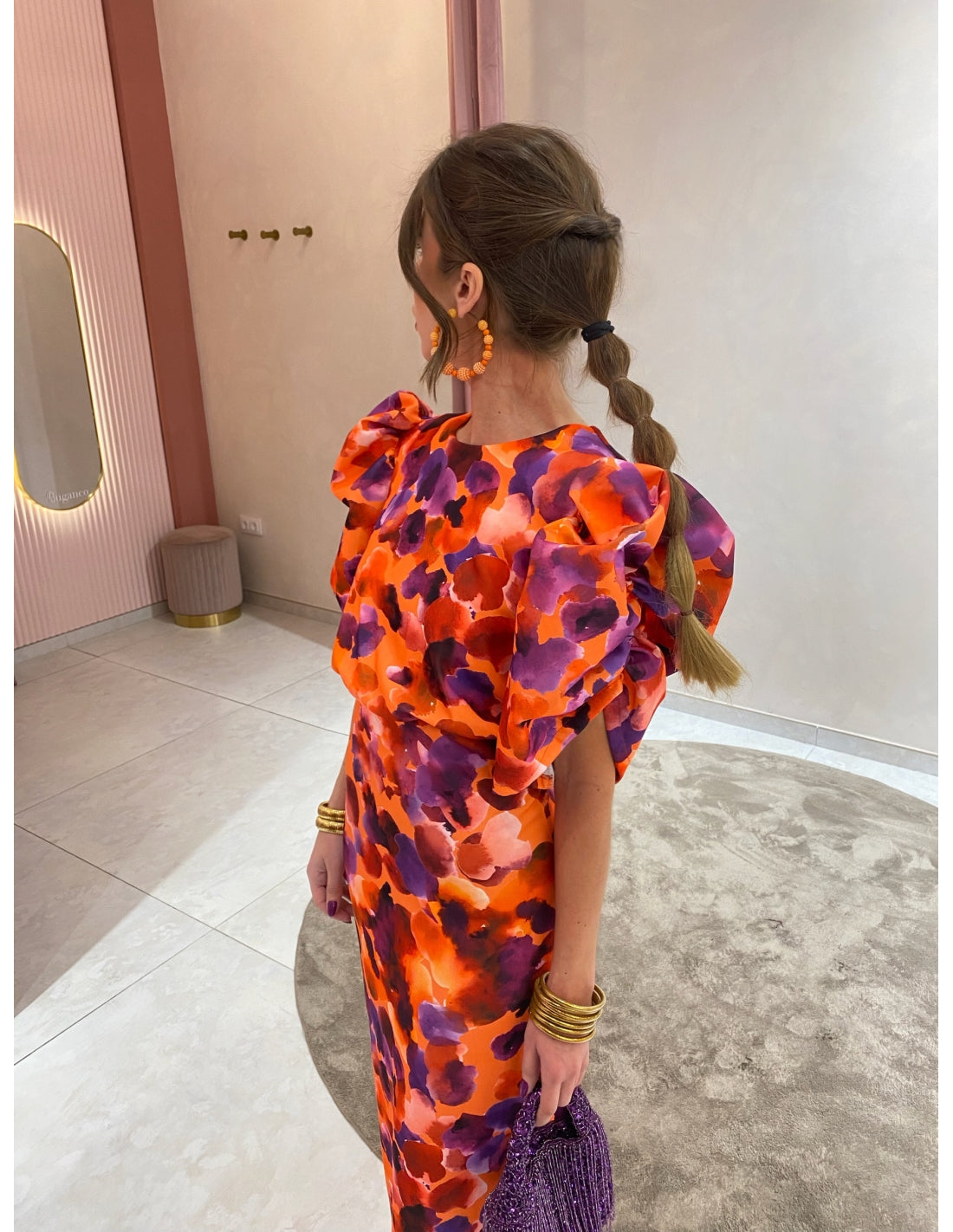 LP | Abito lungo chic con maniche a sbuffo e motivo perfetto per le occasioni speciali